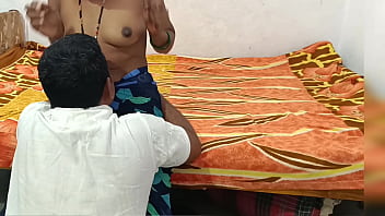 YOUNG BOY SEX WITH TELUGU 45 YEARS OLD BHABHI